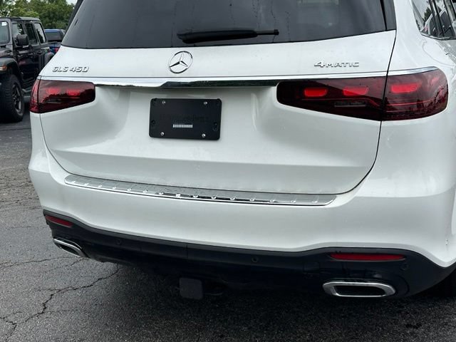 Used 2025 Mercedes-Benz GLS 450 4MATIC w/ AMG Line Exterior image 15