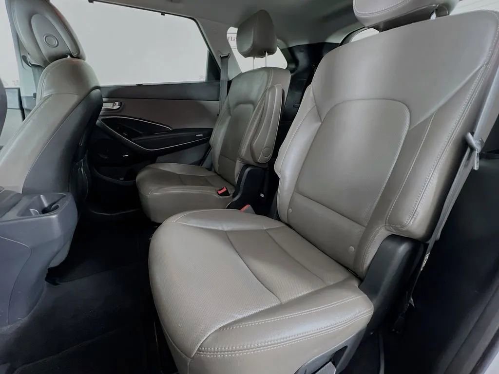 Used 2019 Hyundai Santa Fe XL w/ Cargo Package FWD image 27