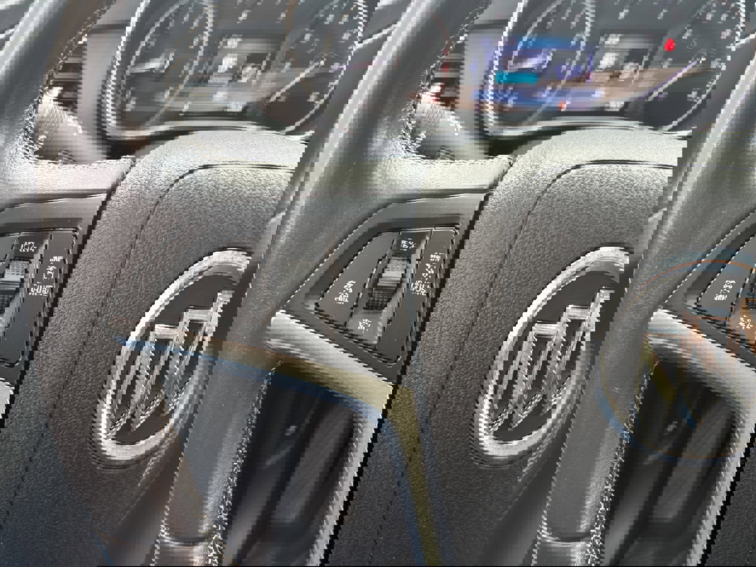 Used 2020 Buick Encore Sport Touring w/ Safety Package image 20