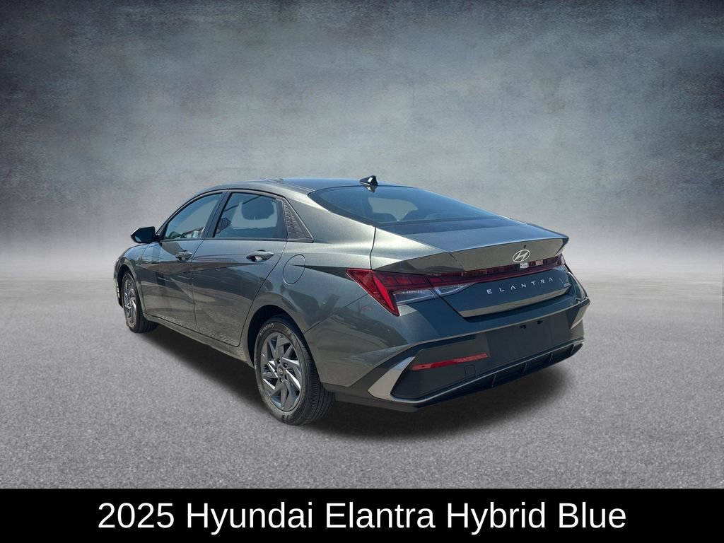 Used 2025 Hyundai Elantra Hybrid FWD image 3