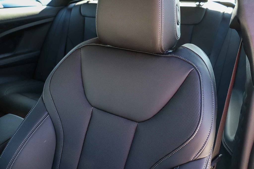 Used 2025 BMW 230i 230i w/ Premium Package image 27