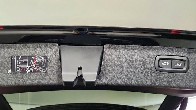 New 2026 Volvo XC90 T8 Core AWD/4WD image 43
