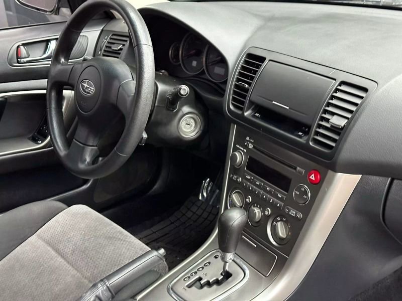 Used 2006 Subaru Outback 2.5i image 29