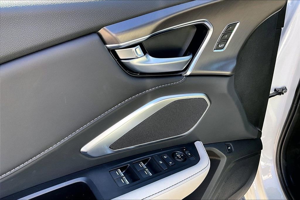New 2026 Acura RDX SH-AWD image 21