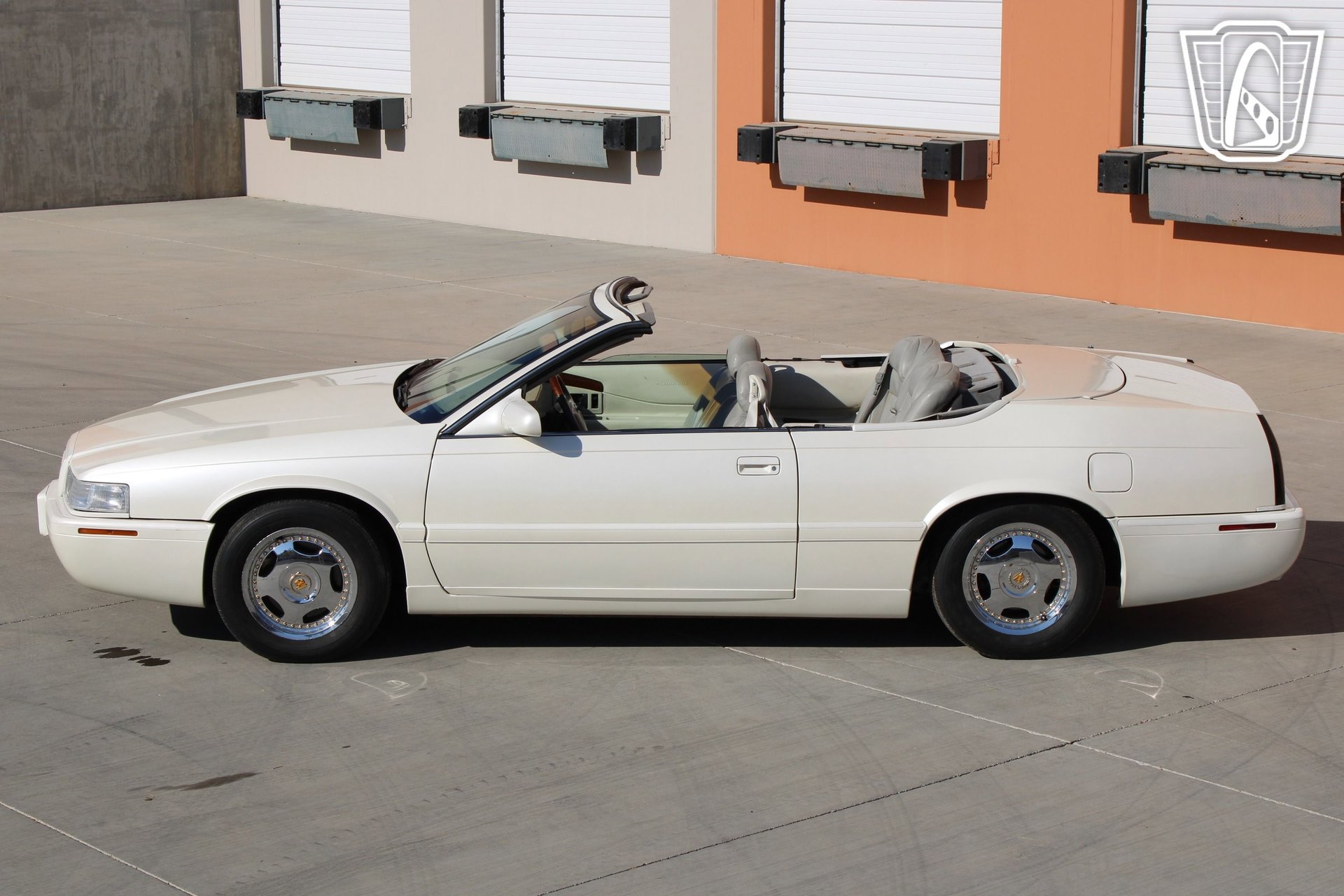 Used 2002 Cadillac Eldorado Touring w/ Preffered Equipment Group image 13