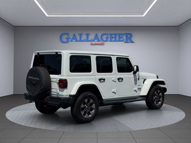 Used 2018 Jeep Wrangler Unlimited Sahara w/ Dual Top Group AWD/4WD image 4