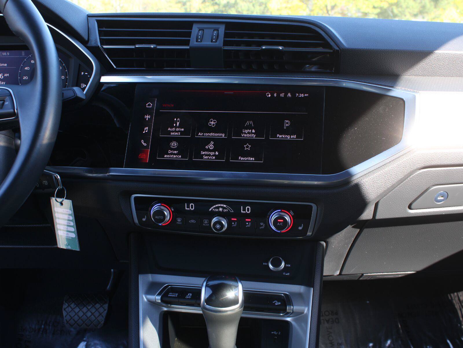 Used 2025 Audi Q3 2.0T Premium AWD/4WD image 16