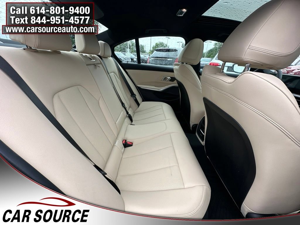 Used 2026 BMW 330i xDrive Sedan w/ Premium Package AWD/4WD image 30