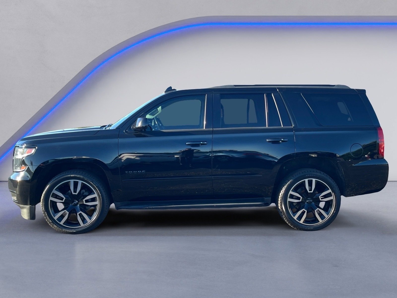 Used 2019 Chevrolet Tahoe Premier w/ RST 6.2L Performance Edition image 8