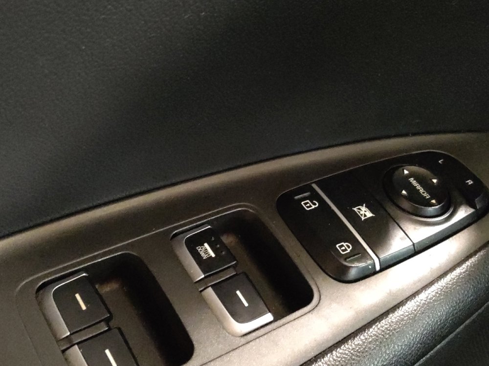 Used 2016 Kia Optima LX w/ Option Group 014 FWD image 27