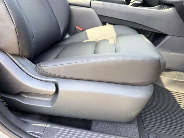 New 2026 Nissan Rogue Dark Armor FWD image 9
