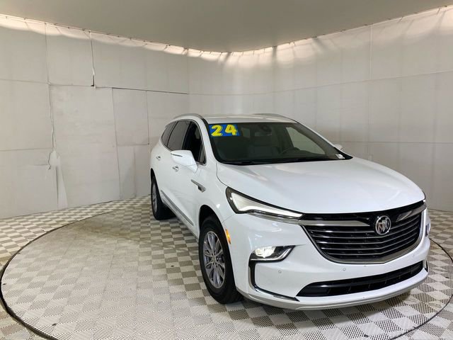 Used 2024 Buick Enclave Essence w/ LPO, Floor Liner Package FWD image 46