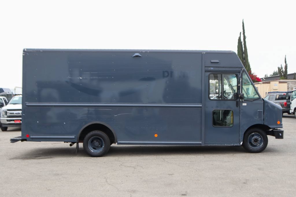 Used 2019 Ford E-450 and Econoline 450 Super Duty RWD image 13