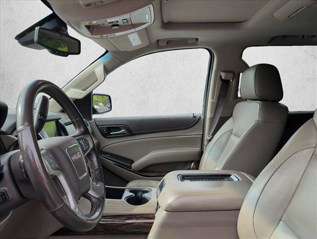 Used 2017 GMC Yukon SLT w/ Open Road Package image 10
