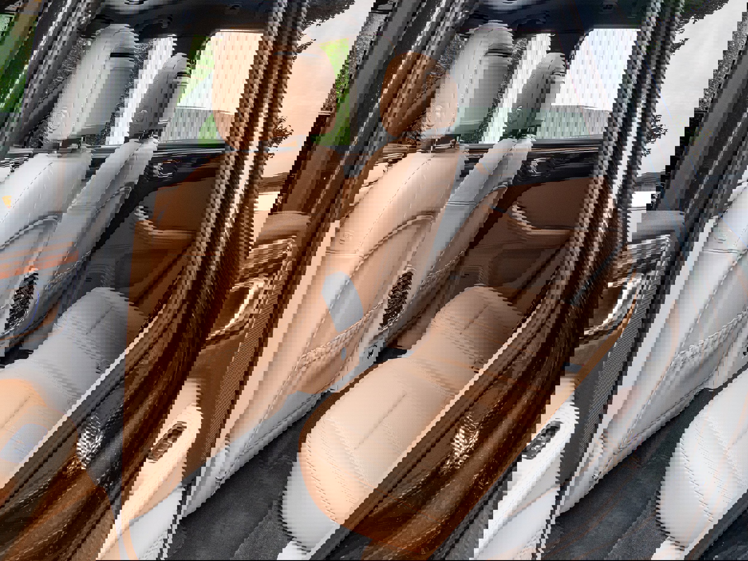 Used 2024 Porsche Macan S image 35