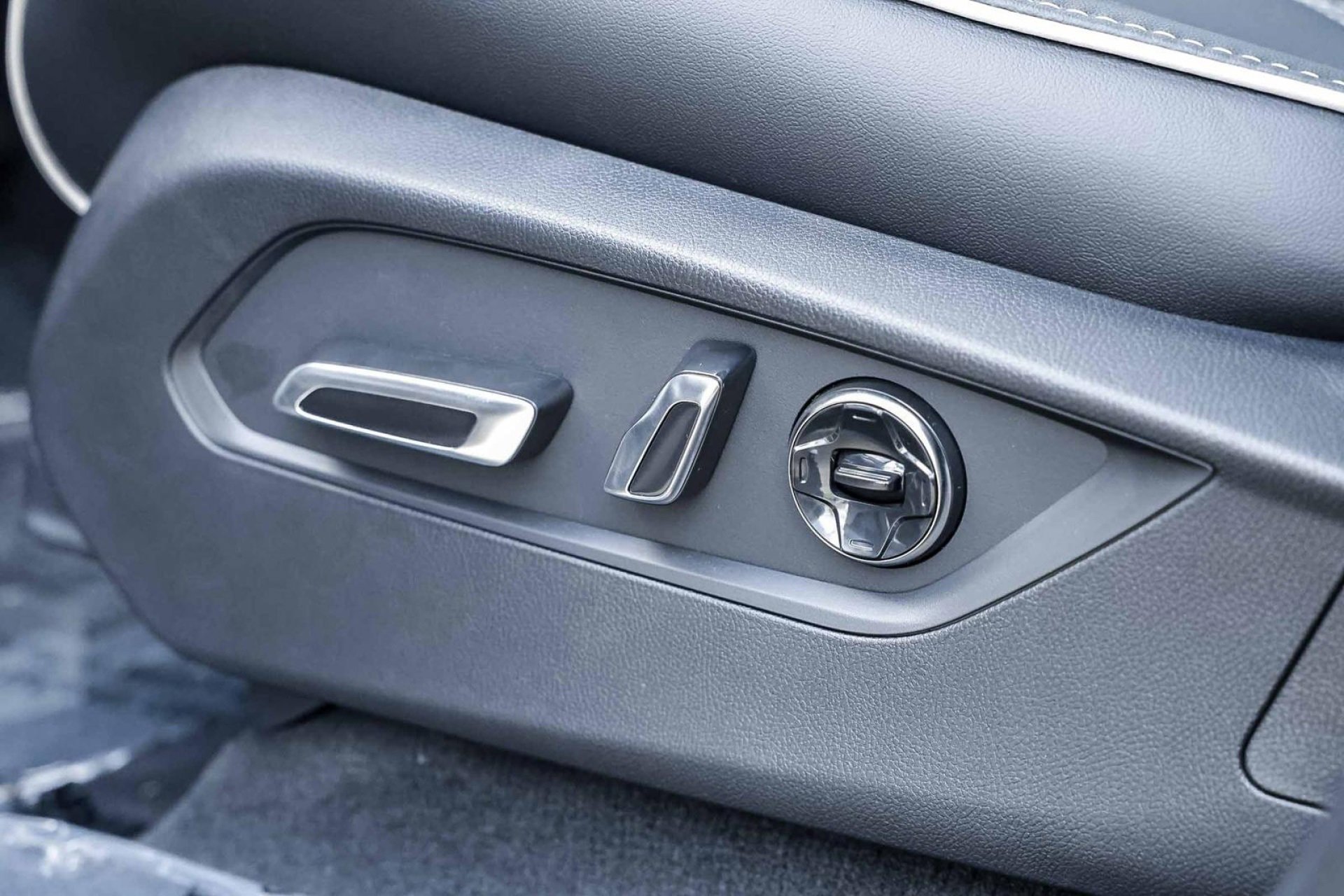 New 2026 Acura MDX w/ Advance Package image 24