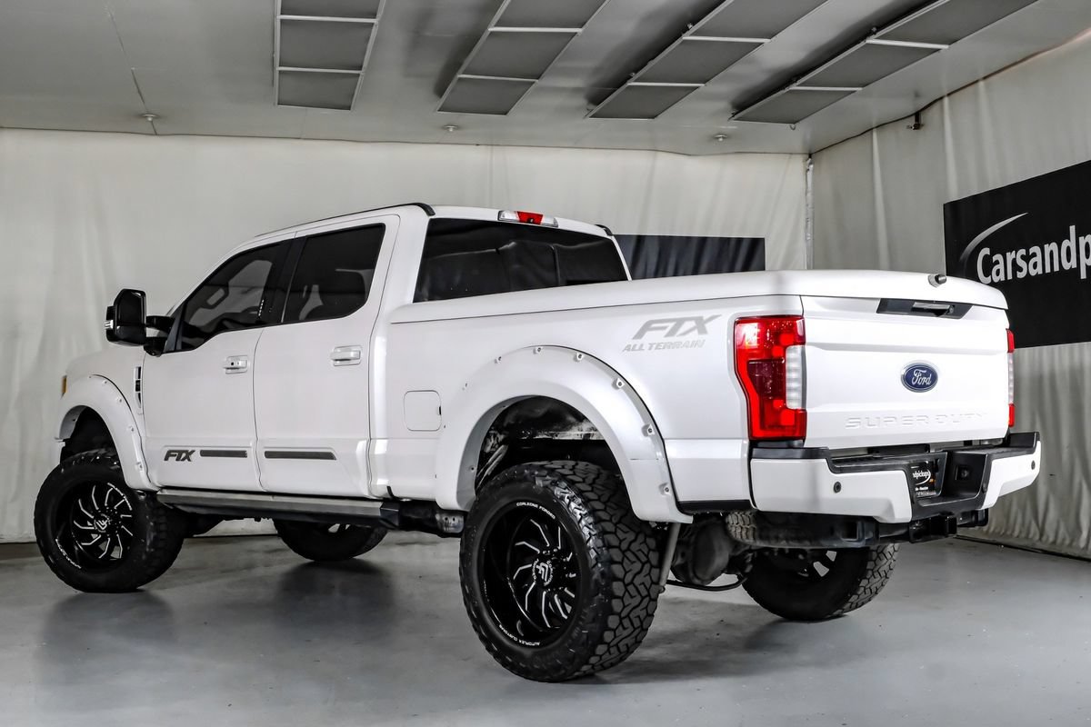 Used 2019 Ford F250 Lariat w/ Lariat Ultimate Package AWD/4WD image 9