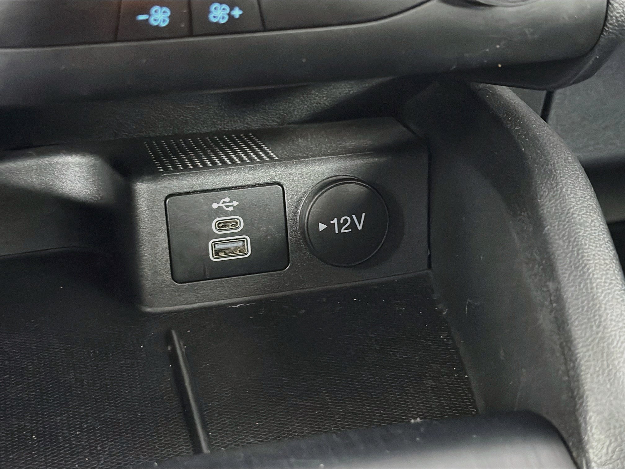 Used 2025 Ford Escape Active FWD image 26