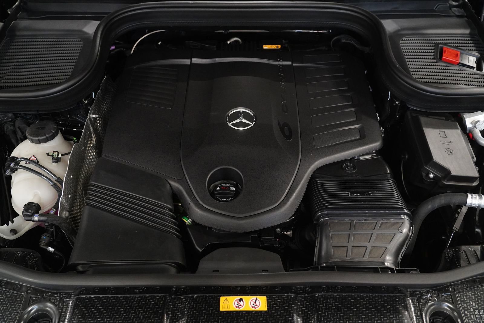 New 2026 Mercedes-Benz GLE 450 4MATIC image 32