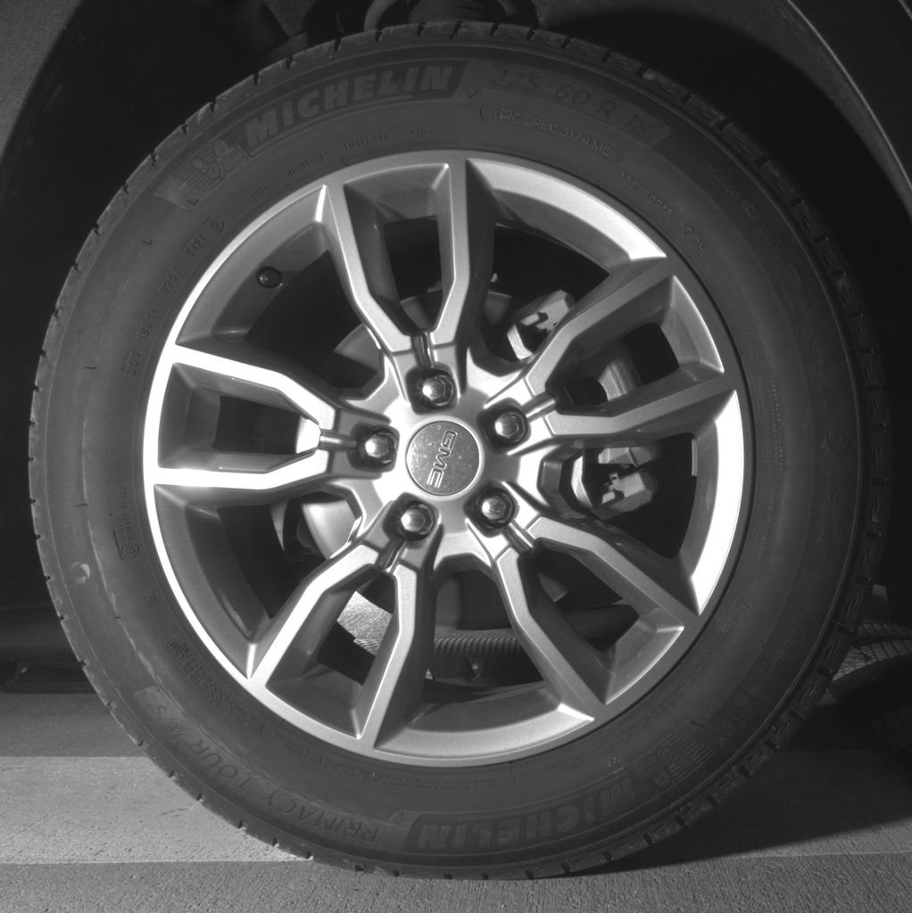 Used 2024 GMC Terrain SLT AWD/4WD image 11