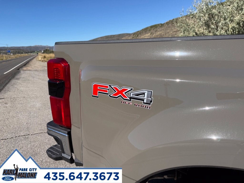 New 2027 Ford F450 XLT w/ 360-Degree Camera Package AWD/4WD image 12