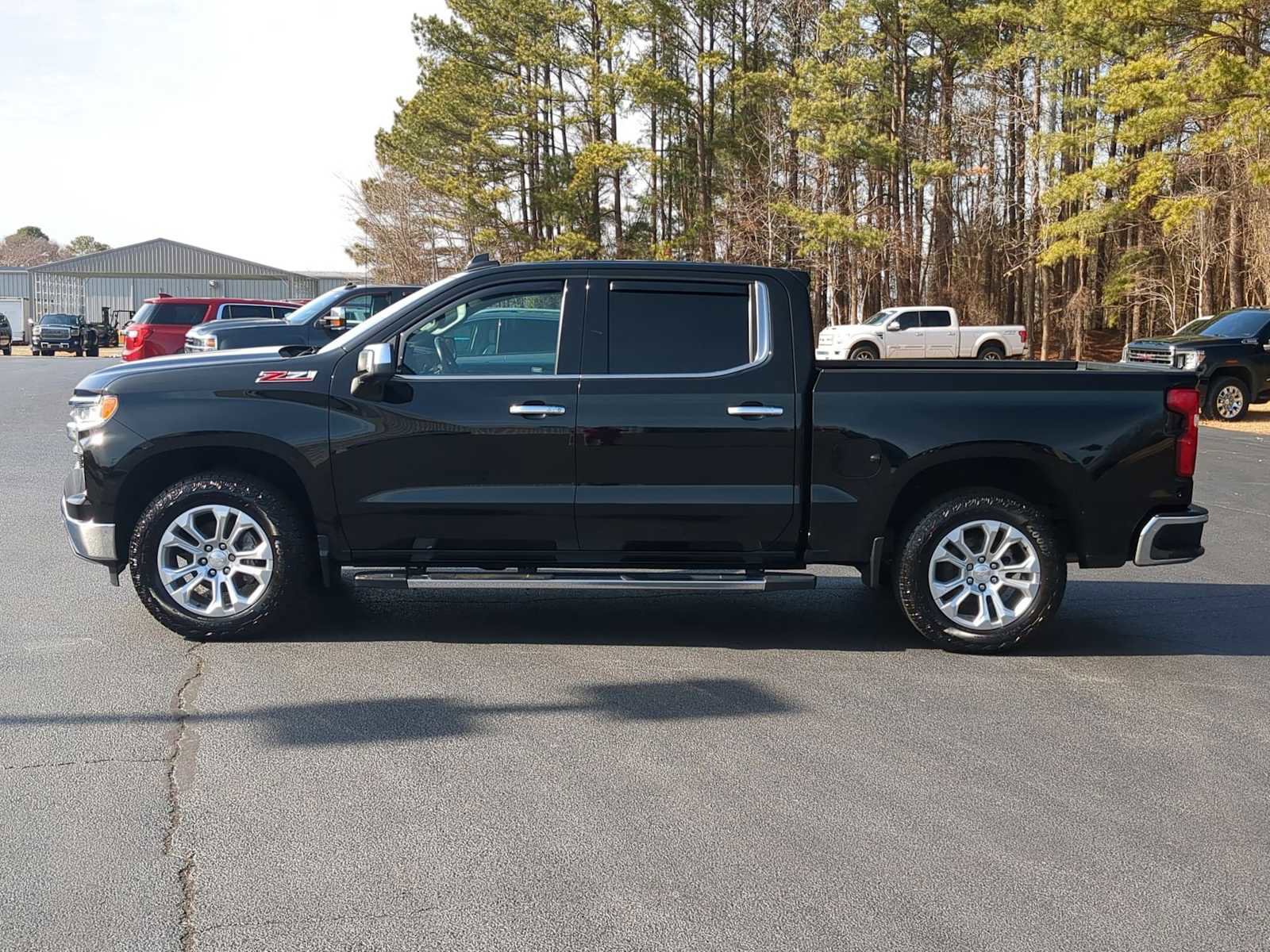 Used 2022 Chevrolet Silverado 1500 LTZ image 5