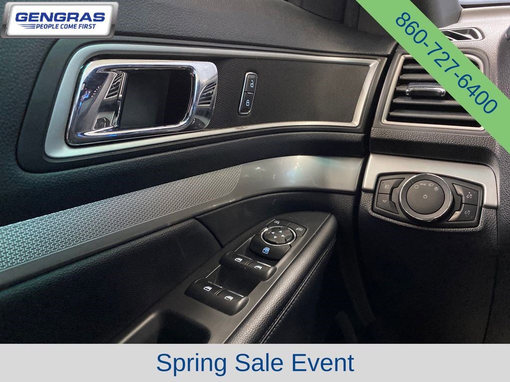 Used 2016 Ford Explorer XLT AWD/4WD image 20