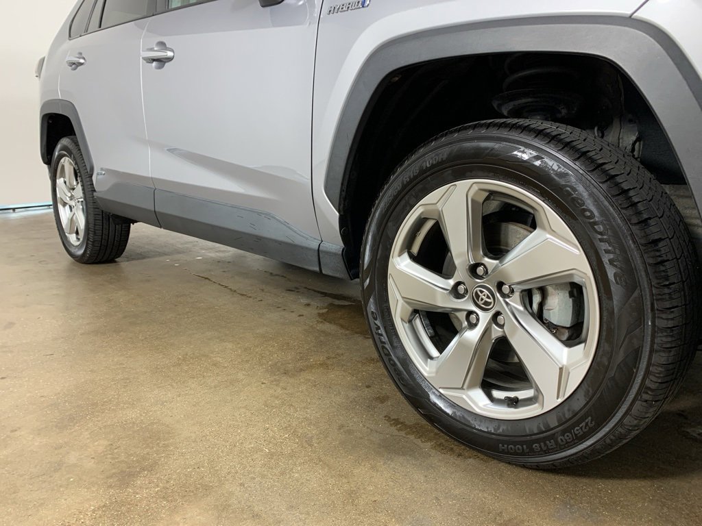 Used 2021 Toyota RAV4 Limited image 38