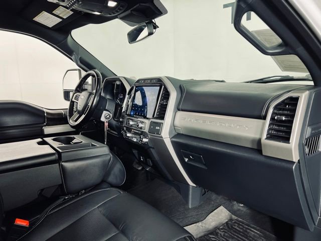 Used 2022 Ford F350 Lariat w/ Chrome Package AWD/4WD image 26