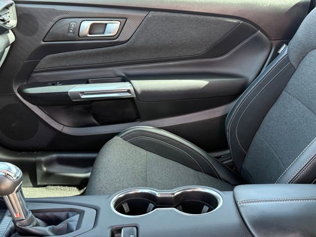 Used 2025 Ford Mustang EcoBoost image 10
