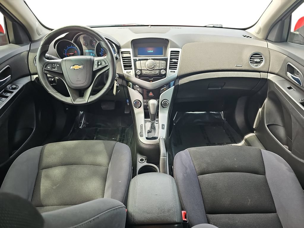 Used 2015 Chevrolet Cruze LT FWD image 14