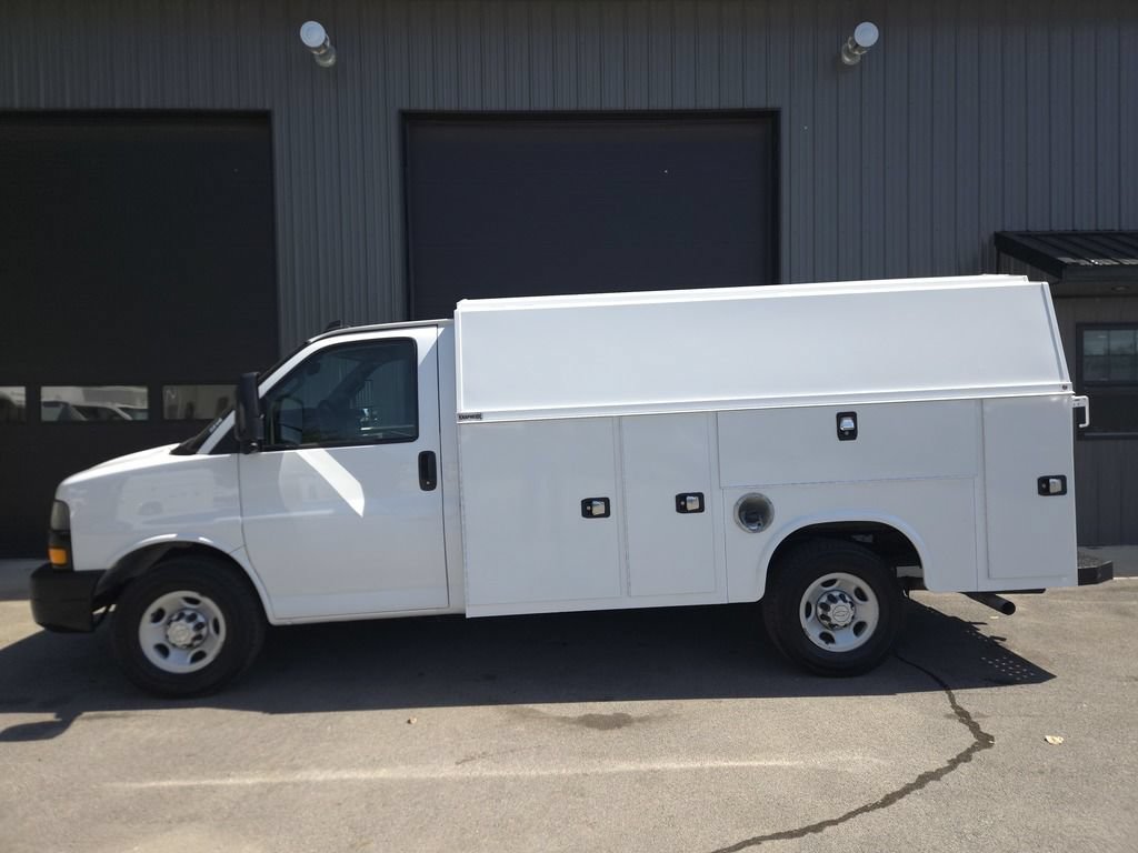 Used 2019 Chevrolet Express 3500 w/ Power Convenience Package RWD image 1