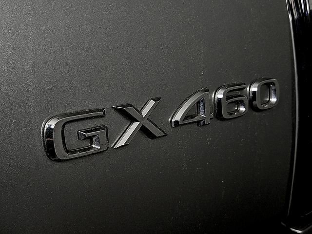 Used 2023 Lexus GX 460 Luxury w/ Sport Design Package image 33