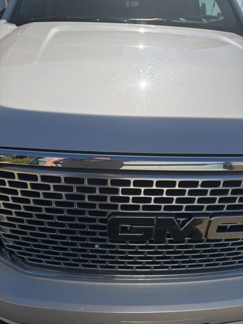 Used 2016 GMC Yukon Denali w/ Open Road Package AWD/4WD image 3