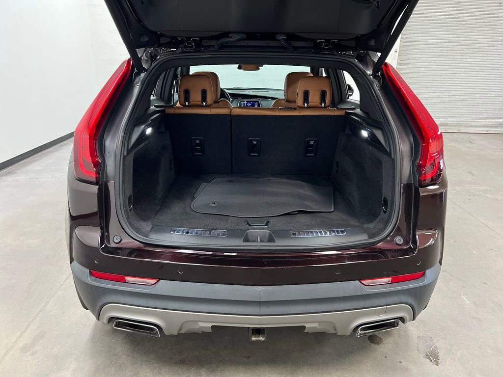 Used 2020 Cadillac XT4 Premium Luxury FWD image 25