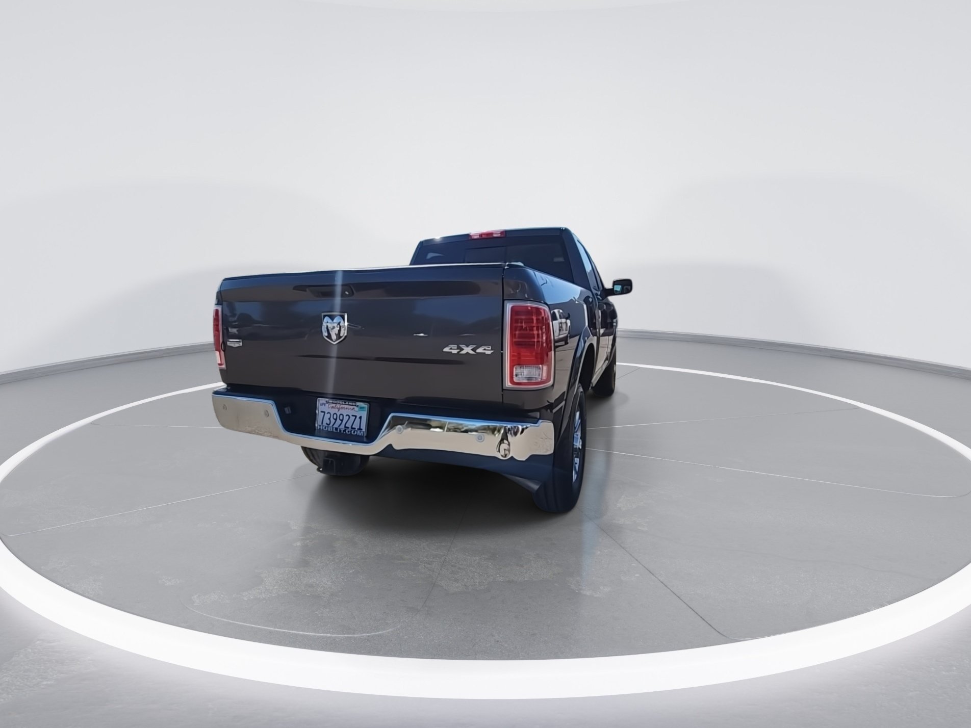 Certified 2016 RAM 2500 Laramie w/ Convenience Group AWD/4WD image 2