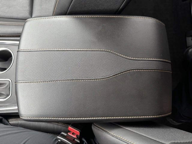 Used 2019 Chevrolet Traverse Premier w/ Redline Edition image 21