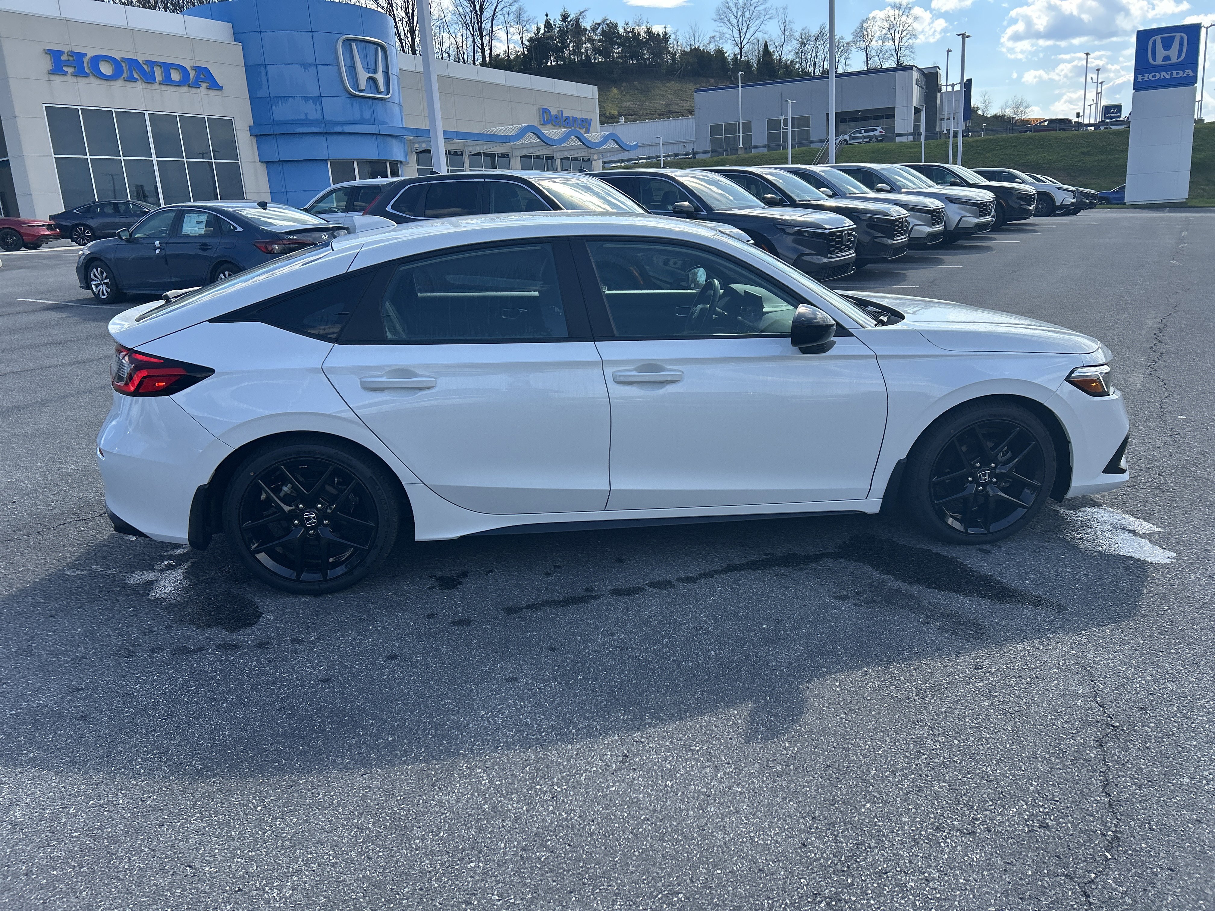 Certified 2024 Honda Civic Sport image 9