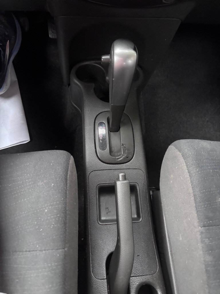 Used 2009 Nissan Cube 1.8 S w/ Interior Designer Pkg FWD image 11