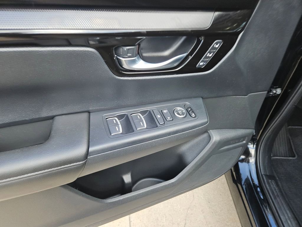 Used 2025 Honda CR-V EX-L image 15