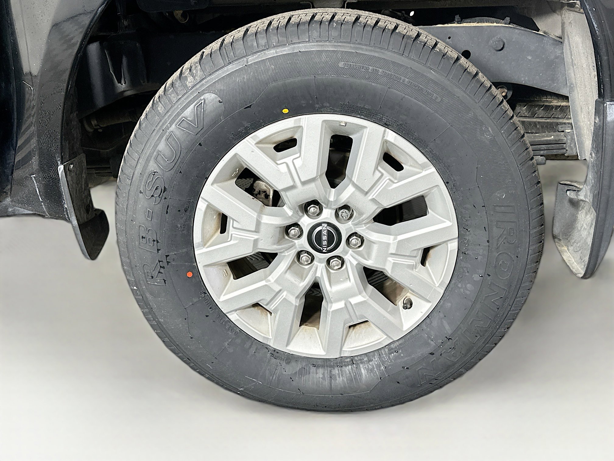 Used 2022 Nissan Frontier SV image 11