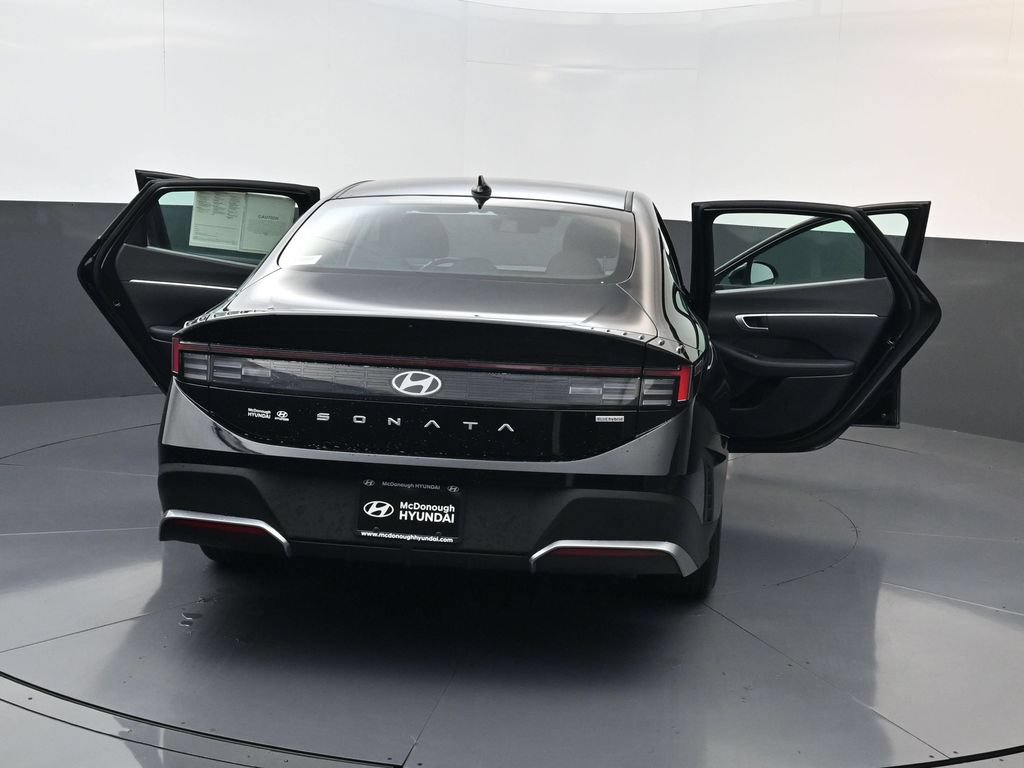 Certified 2026 Hyundai Sonata Blue FWD image 30