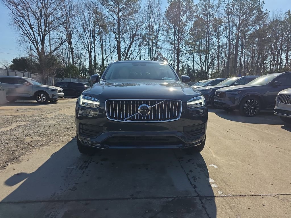 Used 2022 Volvo XC90 T5 Momentum w/ Advanced Package image 13