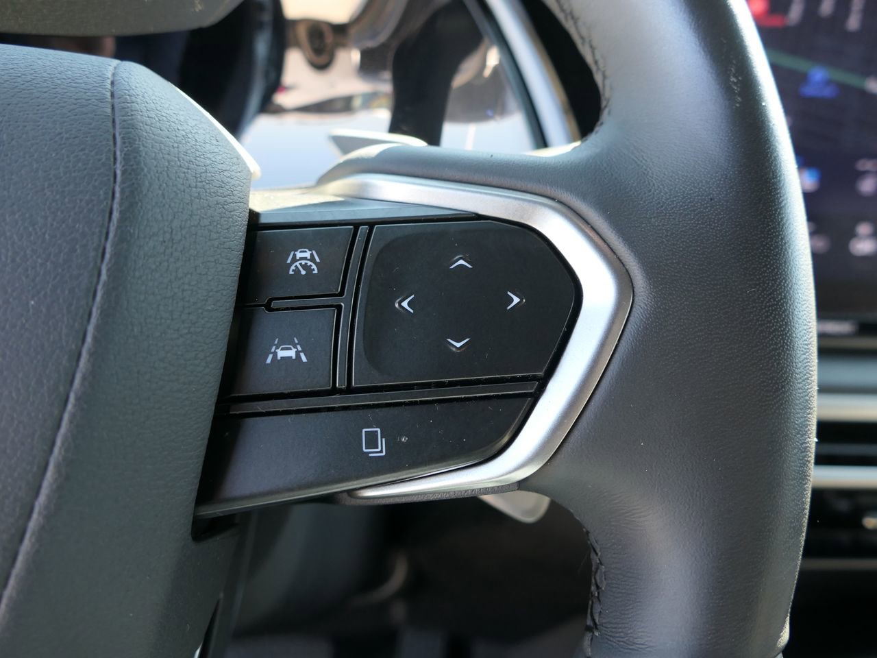 Used 2023 Lexus RX 350 FWD w/ Accessory Package (Z1) image 16