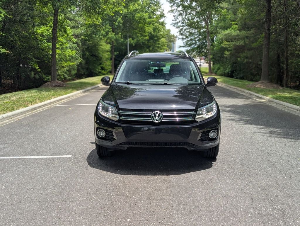 Used 2017 Volkswagen Tiguan Sport FWD image 3
