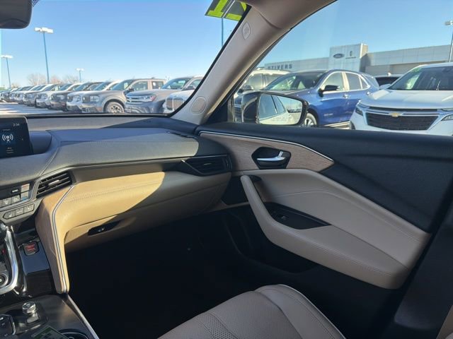 Used 2021 Acura TLX Advance image 19