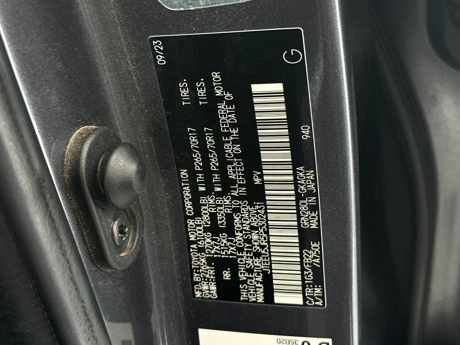 Used 2023 Toyota 4Runner SR5 RWD image 28