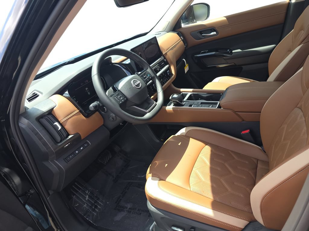 New 2026 Nissan Pathfinder Platinum FWD image 16