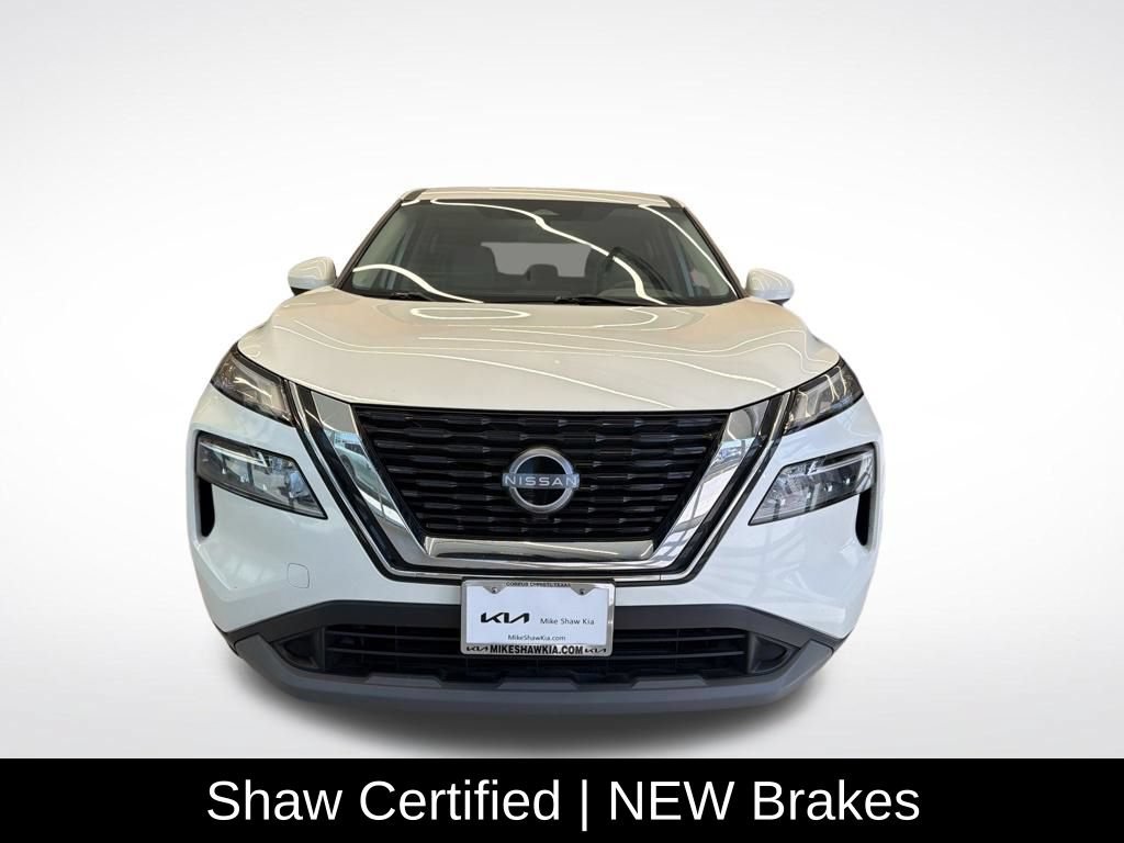 Used 2023 Nissan Rogue SV FWD image 5