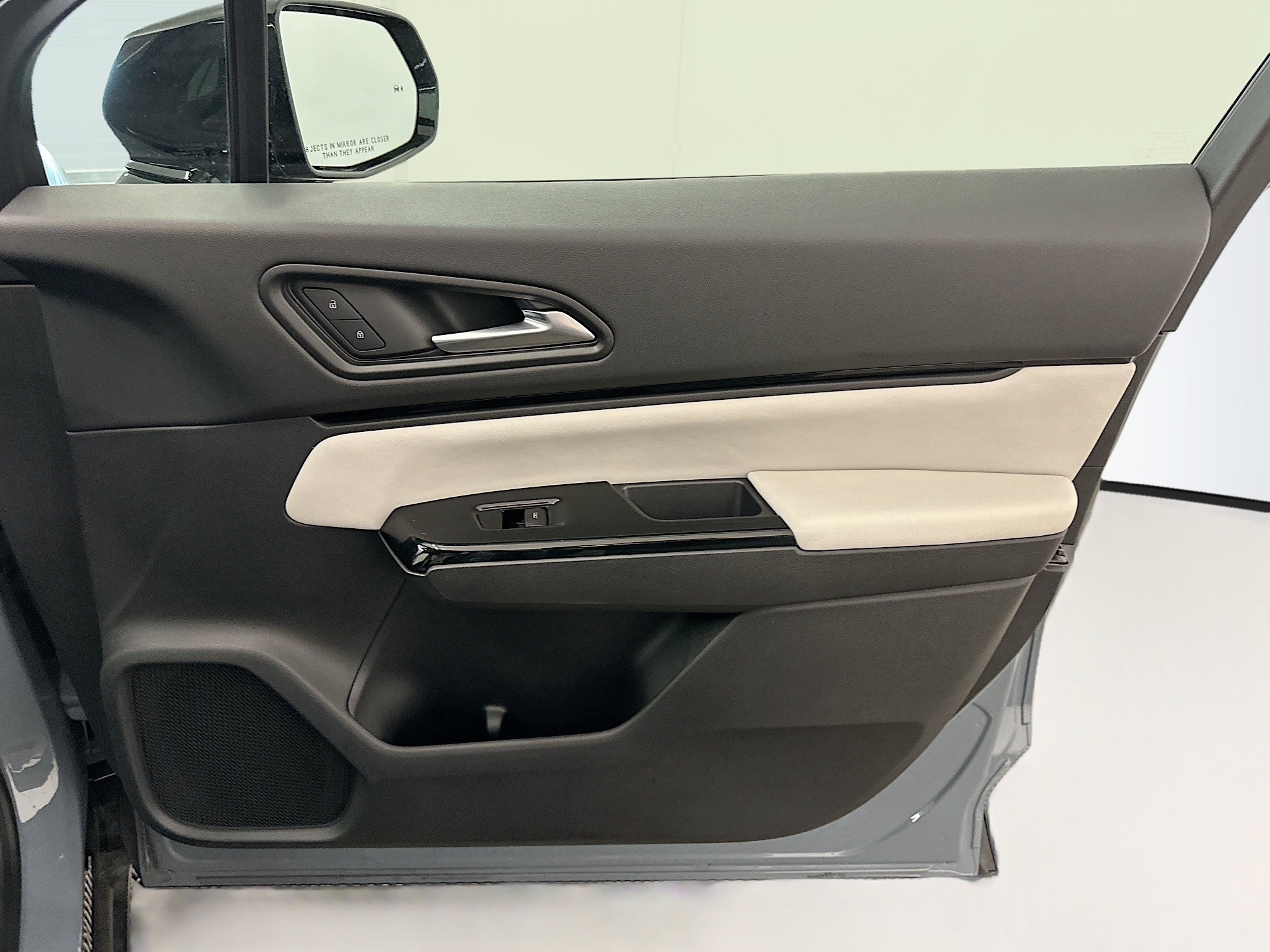 Used 2025 Honda Prologue Touring image 35